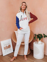 Load image into Gallery viewer, LOVE camiseta de beisebol
