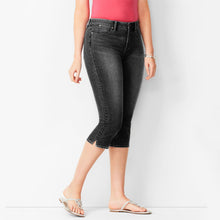 Load image into Gallery viewer, 70s mid-rise stretch denim capri pants
