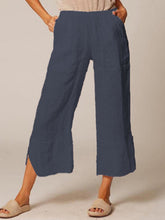 Load image into Gallery viewer, Mujer bolsillos de parche cintura elástica aberturas laterales pantalones casuales de algodón y lino
