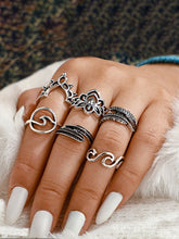 Load image into Gallery viewer, Set of 6 vintage lotus leaf flower crown rings

