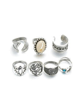 Load image into Gallery viewer, Retro Moon Lotus ring 7 pieces ring inlaid with natural shell
