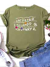 Load image into Gallery viewer, Plus Size Casual Graphic Tee
