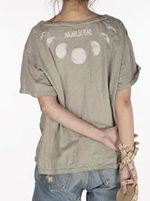 Load image into Gallery viewer, Camiseta Moon Evolution
