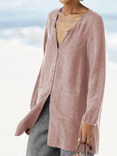 Load image into Gallery viewer, Cómoda camisa abotonada en algodón y lino para mujer con bolsillo de parche
