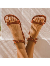 Load image into Gallery viewer, Sandalias planas con puntera salvaje para mujer
