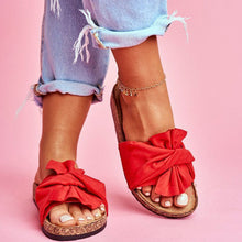 Load image into Gallery viewer, Women's slippers with bow and flat heel

