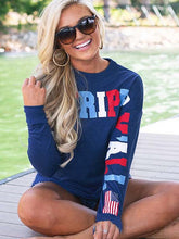 Load image into Gallery viewer, T-shirt engraçado com estampa da bandeira americana do Stars &amp; Stripes
