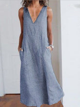 Load image into Gallery viewer, Vestido feminino sem mangas com costura listrada
