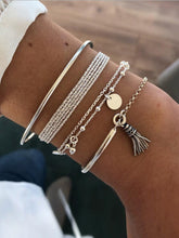 Load image into Gallery viewer, Pulseira feminina com corrente multicamadas
