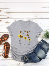 Load image into Gallery viewer, Faith Hope Love camiseta con estampado de mariposas
