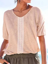 Load image into Gallery viewer, Women's T-shirt with round neck and vintage print
