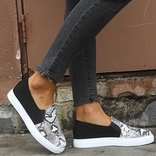 Load image into Gallery viewer, Comfortable leopard casual shoes for women
