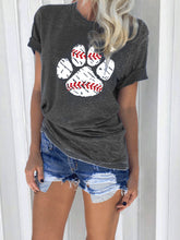 Load image into Gallery viewer, Camiseta feminina de beisebol com estampa de pata de cachorro

