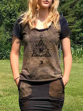 Load image into Gallery viewer, Women's Retro Tribal Print Tie Dye Short Sleeve T-Shirt
