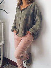 Load image into Gallery viewer, Camisa de linho ondulada tamanho plus
