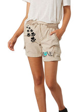 Load image into Gallery viewer, Dear Dog Paw shorts cargo com estampa
