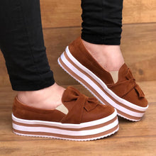 Load image into Gallery viewer, Comfortable shoes for ladies with thick soles.
