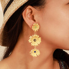 Load image into Gallery viewer, Sunflower Long Diamond Ohrringe

