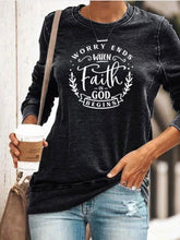 Load image into Gallery viewer, A preocupação das mulheres termina quando começa a fé em Deus.
