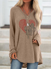 Load image into Gallery viewer, Feminino Love Dog Paw Print Tee
