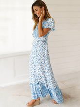 Load image into Gallery viewer, Vestido de encaje con cuello en V y estampado bohemio para mujer
