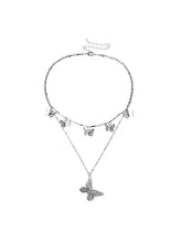 Load image into Gallery viewer, Collar con colgante de mariposa de corte salvaje vintage
