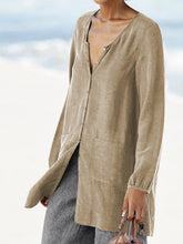 Load image into Gallery viewer, Cómoda camisa abotonada en algodón y lino para mujer con bolsillo de parche
