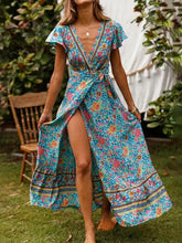 Load image into Gallery viewer, Vestido de encaje con cuello en V y estampado bohemio para mujer
