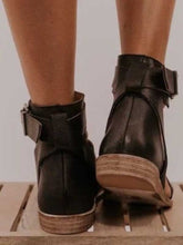 Load image into Gallery viewer, Women's flat sandals with open buckle and retro buckle
