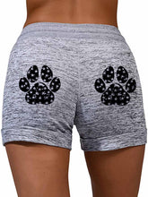 Load image into Gallery viewer, Shorts femininos com estampa de pata de cachorro
